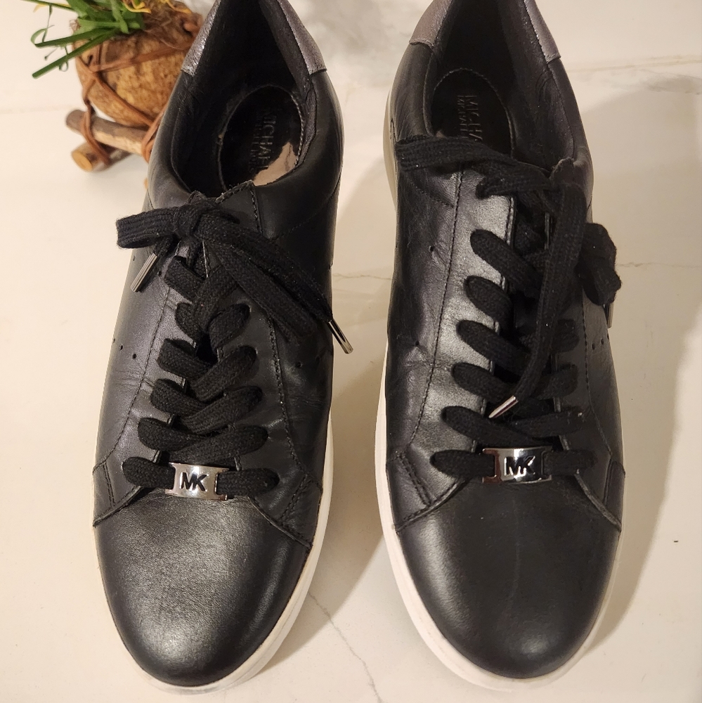 Michael Kors Black Size 10M Loafers Sneakers - Picture 14 of 14